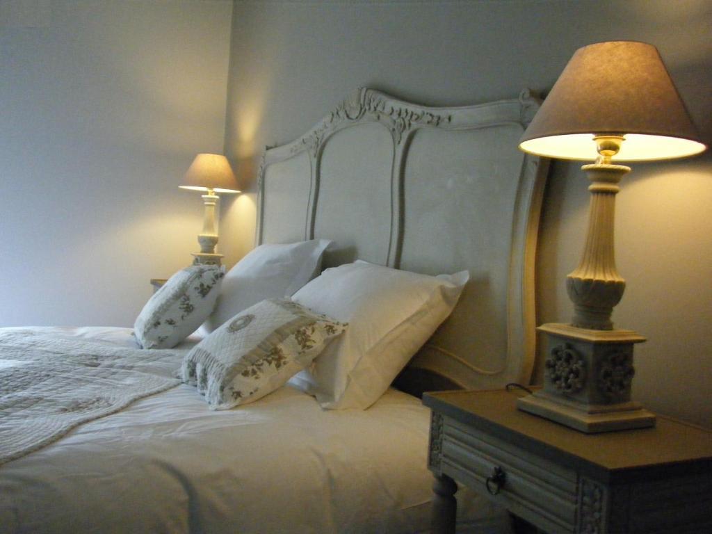 B&B-Chambre D'Hotes La Closerie Saint Vincent Pocé-sur-Cisse Rom bilde
