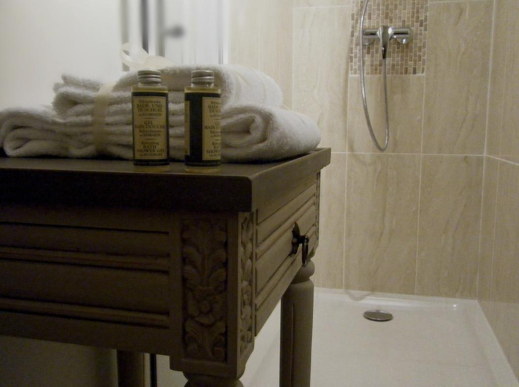 B&B-Chambre D'Hotes La Closerie Saint Vincent Pocé-sur-Cisse Eksteriør bilde