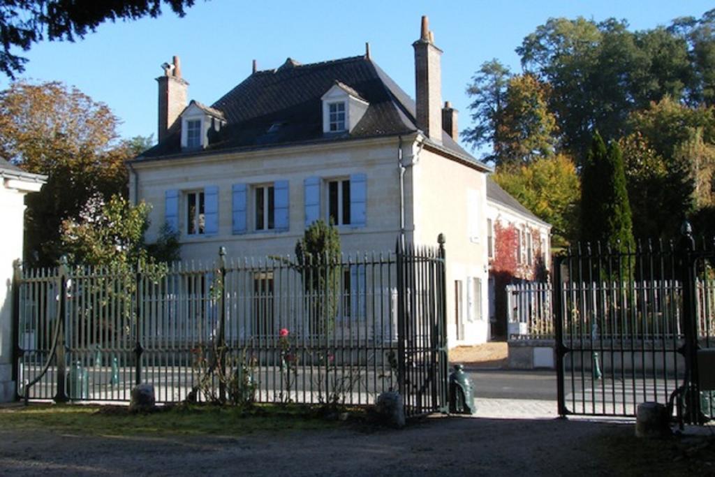 B&B-Chambre D'Hotes La Closerie Saint Vincent Pocé-sur-Cisse Eksteriør bilde